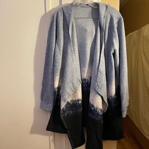 Cuddl Duds Women's Gray and Black Cardigan